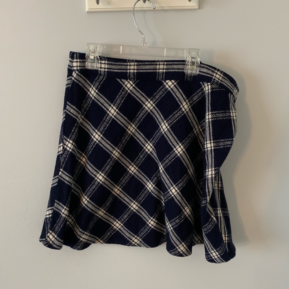 AEROPOSTALE Navy and White Plaid Skirt